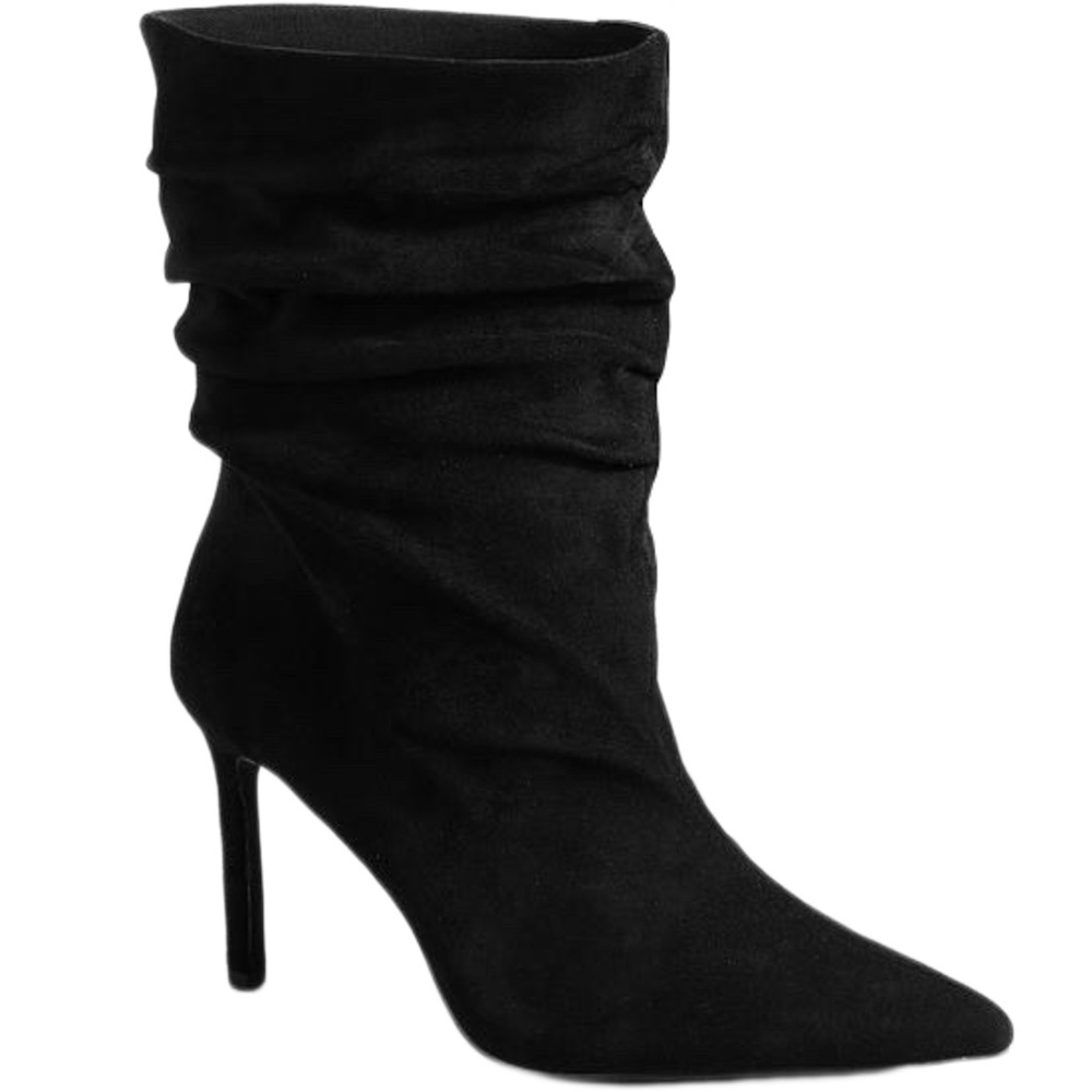 Sleek Black Heeled Boots with Stiletto Heel